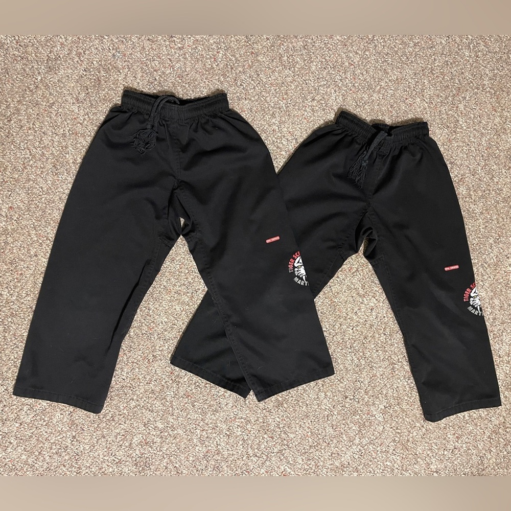2 for 1 Tiger Schulmann’s Karate uniform size 0 kids Tigear